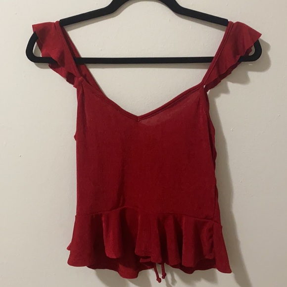 Lulu’s red scrunch top - Picture 3 of 3